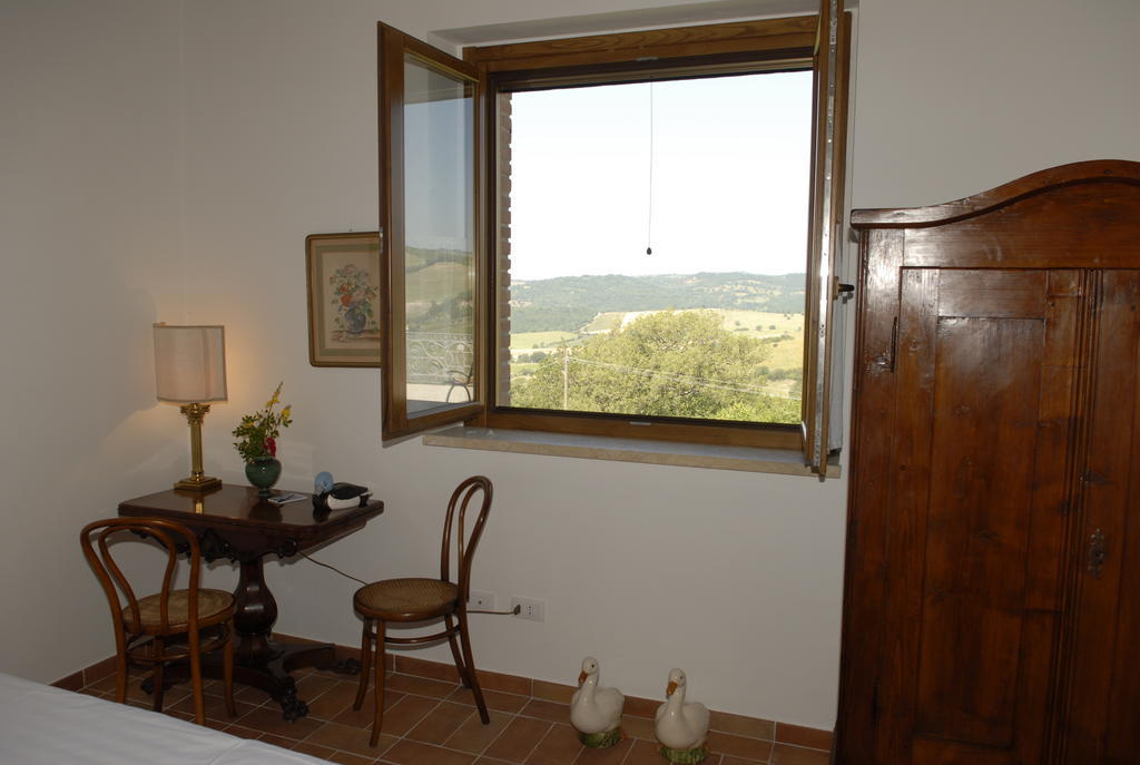 Casetta Tartuchino Semproniano Quarto foto